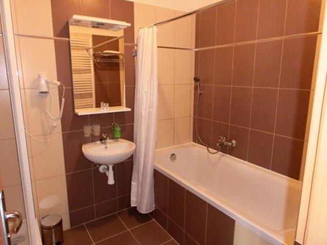 Penzion Mova Kadan Room photo